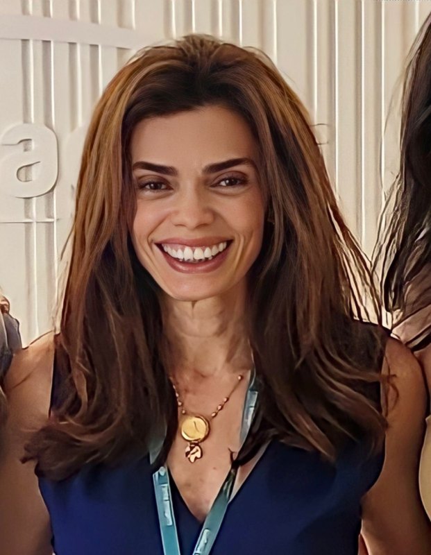 Alice Cristina Coelho Brandão Salomão